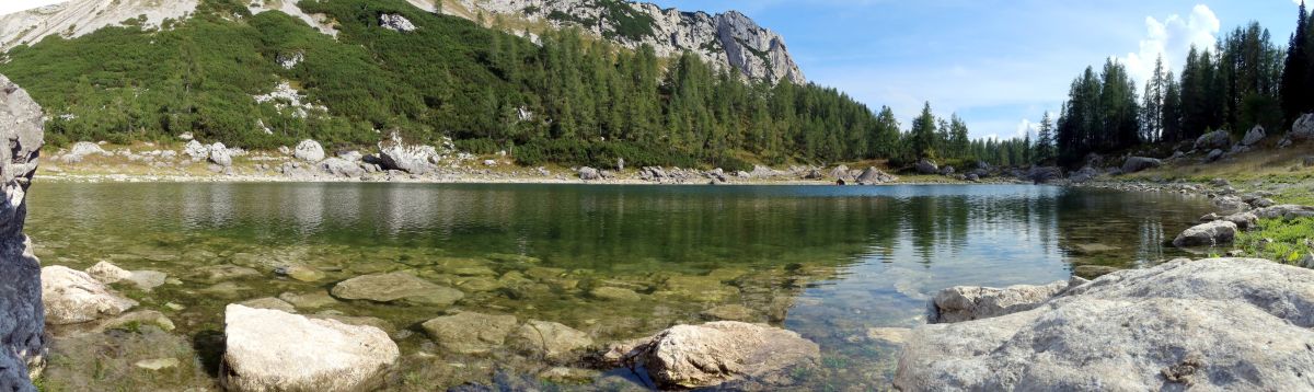 Dvojno jezero v Dolině triglavskych jezer